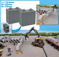 2x STAPELBLOK 1x2 NOKKEN   Afmeting blok: 12.5 x 25 x 25mm   Materiaal GRIJS KUNSTSTOF, BLANK Geleverd  1:32   NB2B  