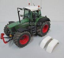 2x Extra brede spatbordverbreders Fendt 824 / 926 / 930 Weise (Gen I, II & III)   1:32   