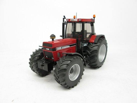 3x CASE IH "RVS look"  Kentekenplaatsticker CASE IH logo op zilvergrijs stickerfolie Pré-Cut Decals 1:32 Farmmodels.nl