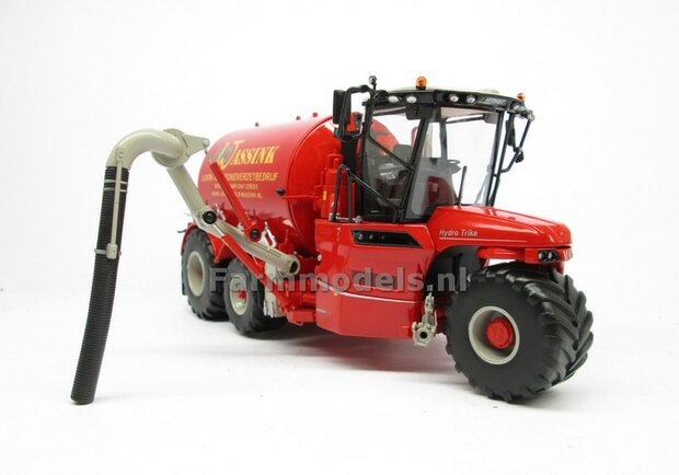 COMBISET: ND-VERVAET Hydro Trike XL, RED TANK + WASSINK LOGO + VMR VEENHUIS Bemester met verkruimelrollen 1:32  MM1819-WASSINK-5-COMBI