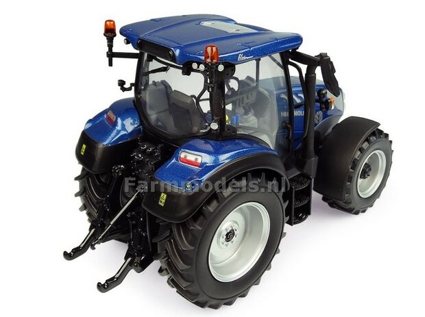 BLUE POWER  New Holland T5.140  1:32 Universal Hobbies UH6207