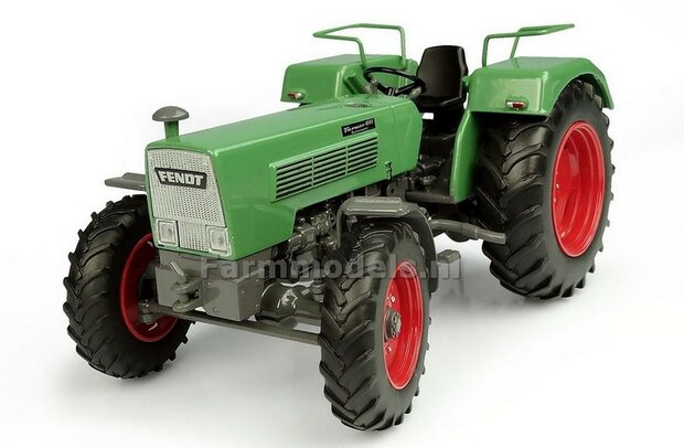 Fendt Farmer 105 S 4WD 1:32 Universal Hobbies UH5311         EXPECTED