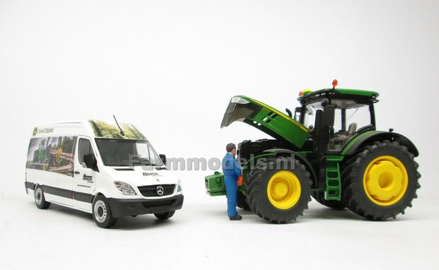 HENCON AXSEL JOHN DEERE Custom Made Mercedes-Benz Sprinter WIT + opdruk Hencon Forestry 1:32  MM1905-01-R 