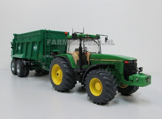 362. John Deere 8400 Precision Euro uitvoering met Tebbe HS 220 strooier