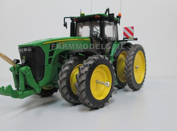 333. John Deere 8430 rondom op dubbellucht demontabel cultuurset, Prototype TF models