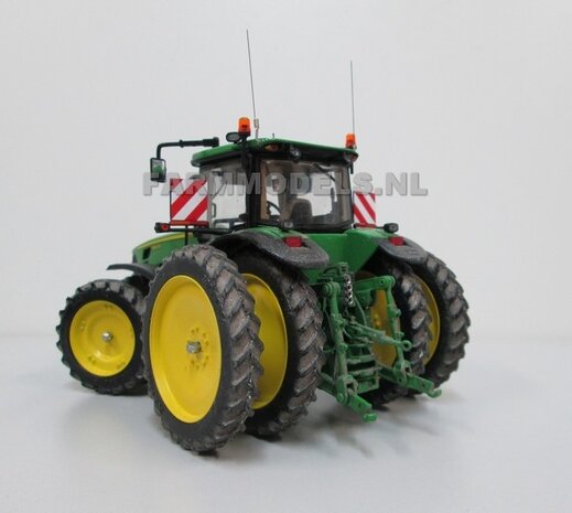 333. John Deere 8430 rondom op dubbellucht demontabel cultuurset, Prototype TF models