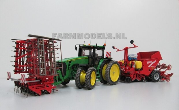 333. John Deere 8430 rondom op dubbellucht demontabel cultuurset, Prototype TF models