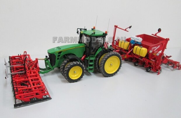 333. John Deere 8430 rondom op dubbellucht demontabel cultuurset, Prototype TF models