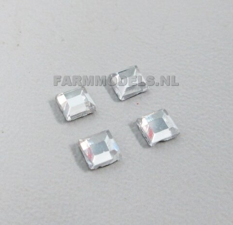 4x Glimmer / diamant circa 3 x 3 mm