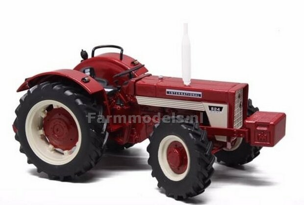 IH 824 International 4WD 1:32 Replicagri REP188   