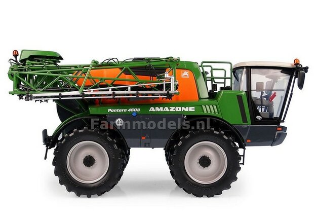 Amazone Pantera 4503 1:32 Universal Hobbies UH5394  