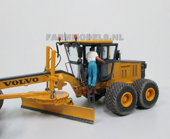 67125** Volvo Grader, Farmmodels model,  1:32 Volvo 