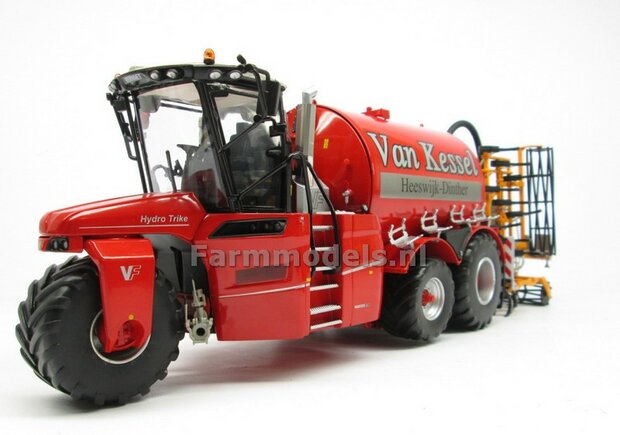 COMBISET: ND-VERVAET Hydro Trike XL, RED TANK + ZILVER VELGEN + VAN KESSEL LOGO + VMR VEENHUIS Bemester met verkruimelrollen 1:32  MM1819-VANKESSEL-5-COMBI