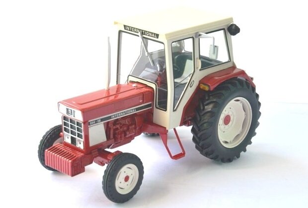 IH 844 SB International 2WD 1:32 Replicagri REP105          EXPECTED