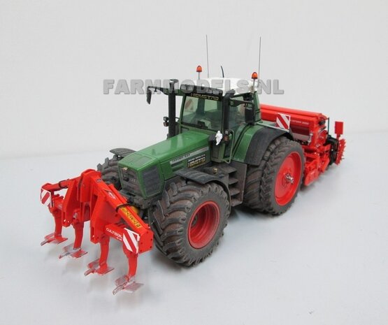 169. Fendt 926 Gen. I Vario Weise met Kuhn zaaicombinatie