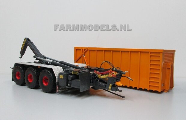 606. VMR Carrier met silage bak