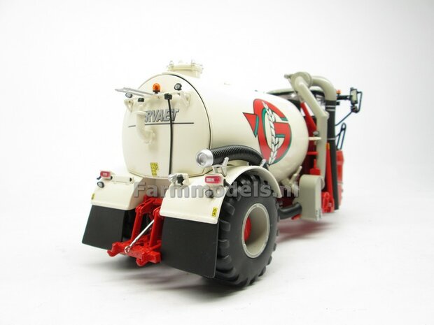 Rebuilt &amp; ND-VERVAET Hydro Trike, CREME/ WITTE RAL 1013 TANK + V. GINNEKEN LOGO 1:32 Marge Models  MM1819-VGINNEKEN-3