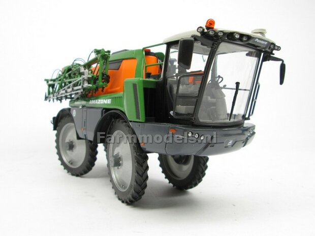 VOORBEELD FOTO&#039;S Rebuilt: Amazone Pantera 4503, rondom op CULTUURWIELEN 1:32 Universal Hobbies UH5394-R