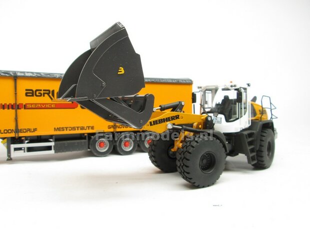 BECO Hoogkiepbak  / Volume bak BOUWKIT geschikt voor koppeling snelwissels 55001 t/m 55050 &amp; Volvo VAB-STD 1:32 (HTD)