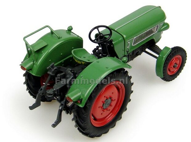 Fendt Farmer 2 1:32 Universal Hobbies UH4049    