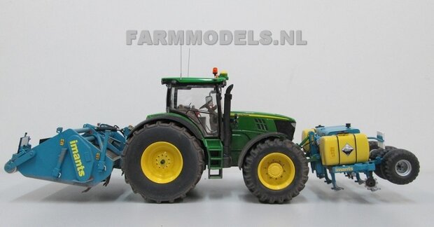 331. John Deere 6210R met Imants Grondontsmetting Spitmachine 1:32