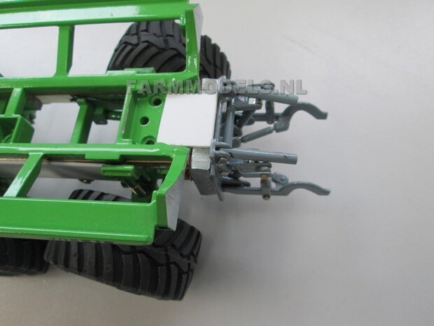 JOSKIN Chassis/ as verleng set BOUWKIT, geschikt voor Joskin 3 asser chassis modellen van ROS 1:32                      