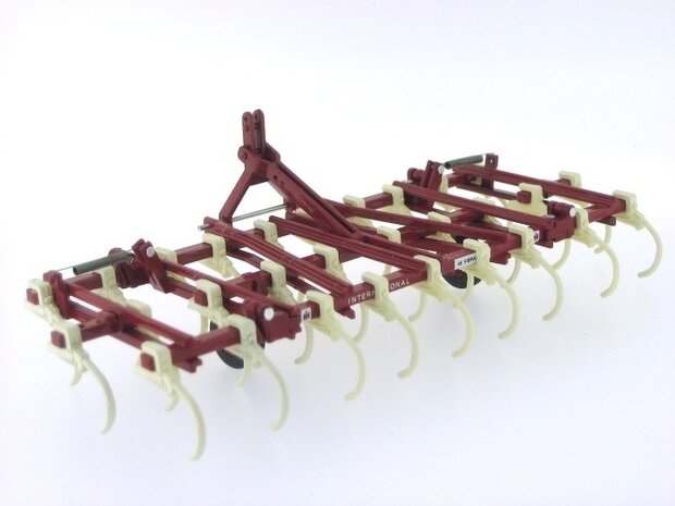 IH VIBRASHANK 45 - 2,60 m/ 4.50 m International Harvester 1:32 Replicagri REP070         EXPECTED