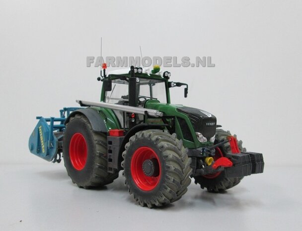 042. Fendt 828 met Imants spitter en Kuhn zaaicombinatie 1:32