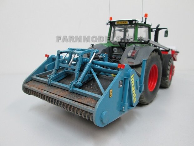 042. Fendt 828 met Imants spitter en Kuhn zaaicombinatie 1:32