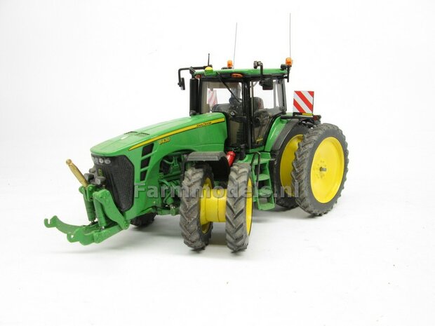 John Deere 8530 type stickers geschikt voor ERTL Precision JD 8430/ 8530/ Pr&eacute;-Cut Decals 1:32 Farmmodels.nl 