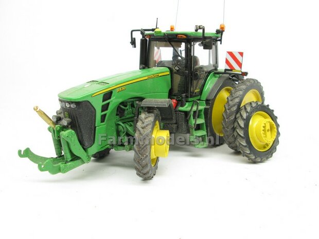 John Deere 8530 type stickers geschikt voor ERTL Precision JD 8430/ 8530/ Pr&eacute;-Cut Decals 1:32 Farmmodels.nl 