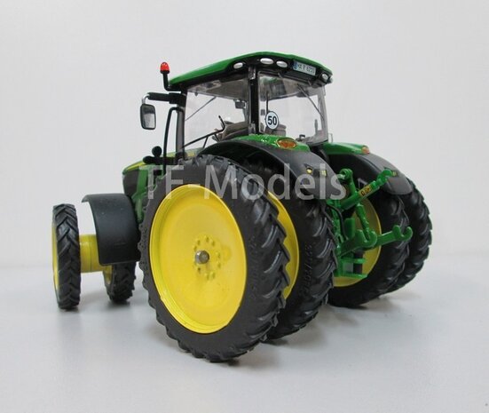 EXAMPLE PICTURE John Deere 6250R met afneembare Dubbellucht rondom- TF-Models - 1:32    