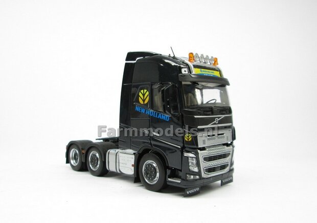 NEW HOLLAND EDITION stickers, t.b.v. cabine zijkanten en dakrand Volvo FH16, gemaakt op Transparante folie, perfect voor o.a. MarGe Models Volvo FH16 serie modellen Pr&eacute;-Cut Decals 1:32 Farmmodels.nl 