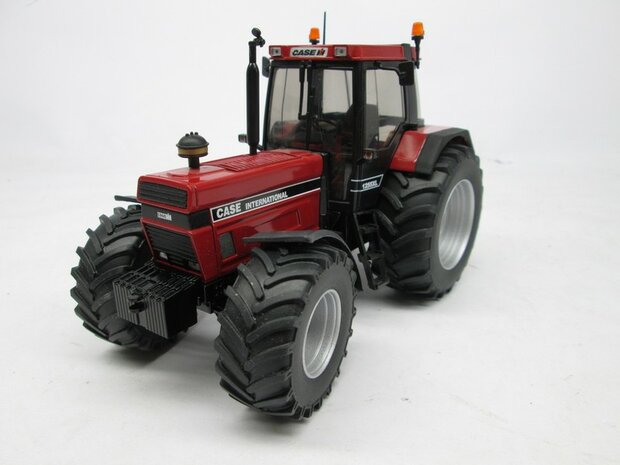 CASE IH logo met koplampen, o.a. passend op Case 1056XL Britains, nu incl. CASE IH RVS kentekenplaat stickerset Pr&eacute;-Cut Decals 1:32 Farmmodels.nl 