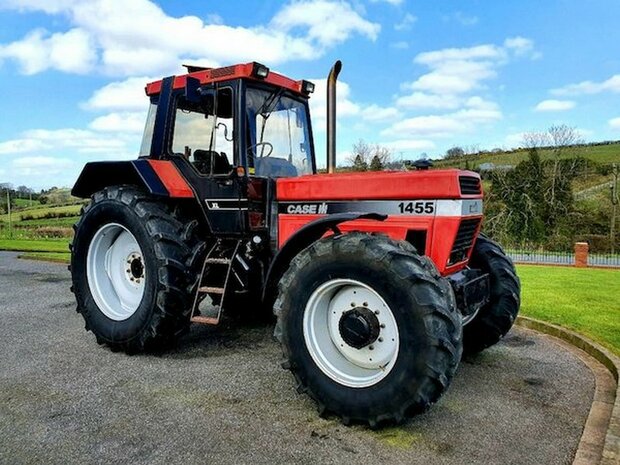 CASE IH 1455 ZILVER type stickers (passend op de 1455XL Schuco motorkap) Pr&eacute;-Cut Decals 1:32 Farmmodels.nl 