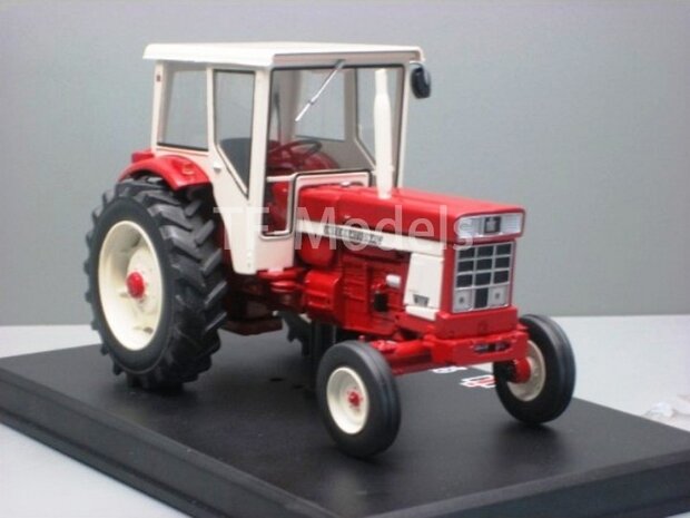 IH 946 International 2WD 1:32 Replicagri REP108        EXPECTED