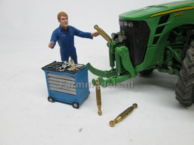 Topstang VERSTELBAAR  Lengte:  in: 28 mm uit: 39 mm   Topstang met 2x KOGEL aansluiting. Geleverd in MESSING