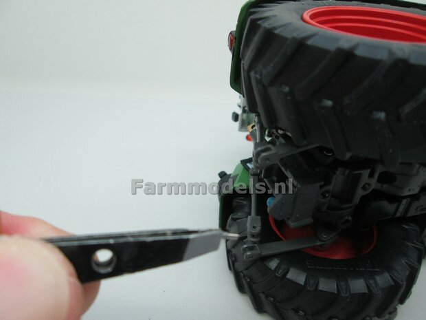Heflatten set Weise Toys Upgrade, Die Cast Blanc geleverd, lengte ong. 35,3 mm, geschikt voor o.a. Fendt 927/ 930 Weise Toys  1:32                        