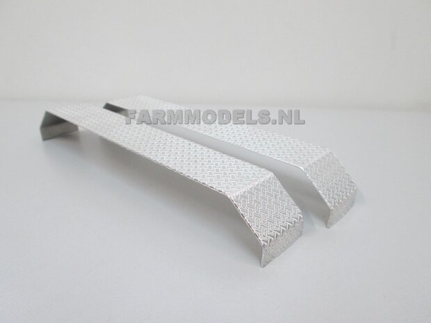  2x Aluminium traanplaat spatborden (Vredestein) 3 asser asafstand 1:1 180 cm, 25 mm x 165 mm  