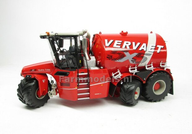 2x 5x5 logo, gemaakt op Vervaet DARK RED folie t.b.v. neus van de MarGe models Vrervaet Hydro Trike XL Pr&eacute;-Cut Decals 1:32 Farmmodels.nl