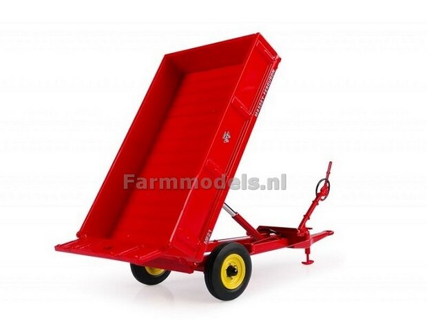 Massey Ferguson 21 trailer 1:32 Universal Hobbies UH6241 