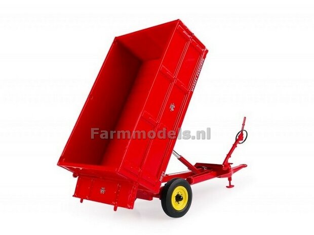 Massey Ferguson 21 trailer met extra side panels 1:32 Universal Hobbies UH6242 