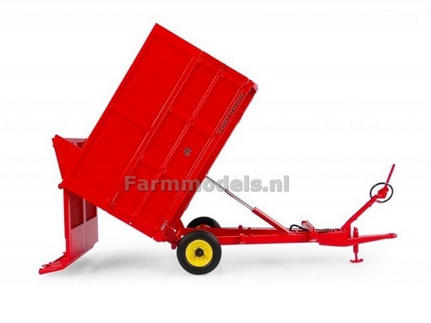 Massey Ferguson 21 trailer met silage extension panels  1:32 Universal Hobbies UH6243  LAST ONES