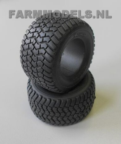 2x Michelin Cargo X Bib 710/50 R30.5 banden, &Oslash; 45.7 mm ZONDER VELGEN 1:32  FM01 