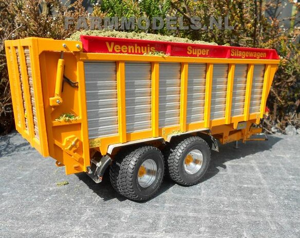 &Oslash; 45.7 mm: 2x Michelin Cargo X Bib 710/50 R30.5 banden met aluminium gedraaide velgen  1:32  FM01        