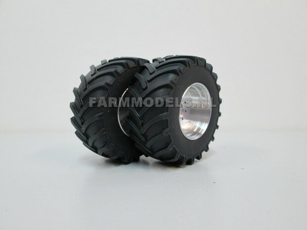 &Oslash; 61 x 25 mm: CASE IH 1455 &amp; IH WIKING: 2x Brede Banden + ALUMINIUM velgen BLANK geleverd 1:32 Farmmodels Custom Line Series 