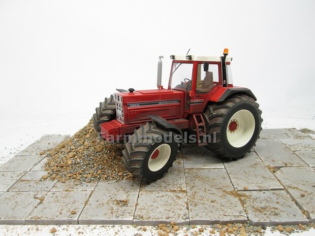 Aluminium Vooras velgen + bredere banden, geschikt voor de WIKING Case &amp; IH 1255 / 1455  (Massieve Aluminium velgen) 1:32            