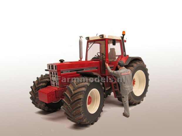 Aluminium Vooras velgen + bredere banden, geschikt voor de WIKING Case &amp; IH 1255 / 1455  (Massieve Aluminium velgen) 1:32            