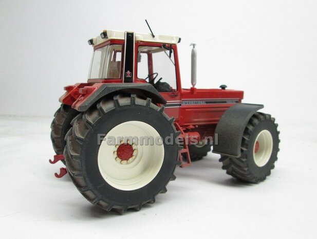 Aluminium Vooras velgen + bredere banden, geschikt voor de WIKING Case &amp; IH 1255 / 1455  (Massieve Aluminium velgen) 1:32            