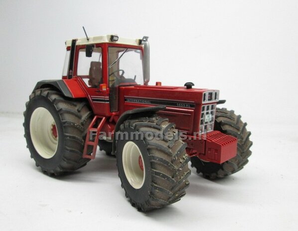 Aluminium Vooras velgen + bredere banden, geschikt voor de WIKING Case &amp; IH 1255 / 1455  (Massieve Aluminium velgen) 1:32            